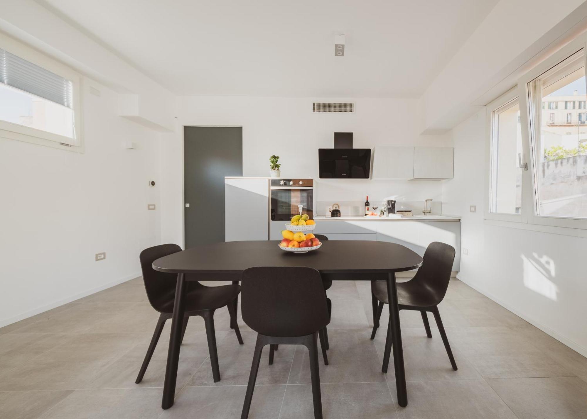 Appartement Luxury La Terrazza In Pieno Centro In Cagliari